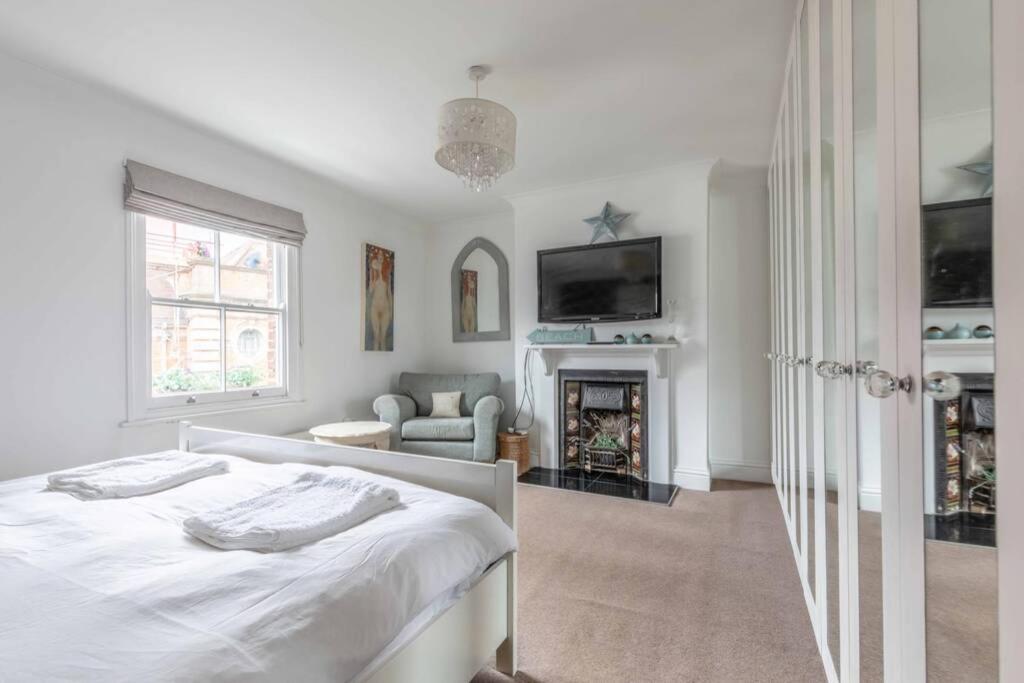 Villa Windsor Town Centre Victorian Townhouse Sleeps 6 Exterior foto