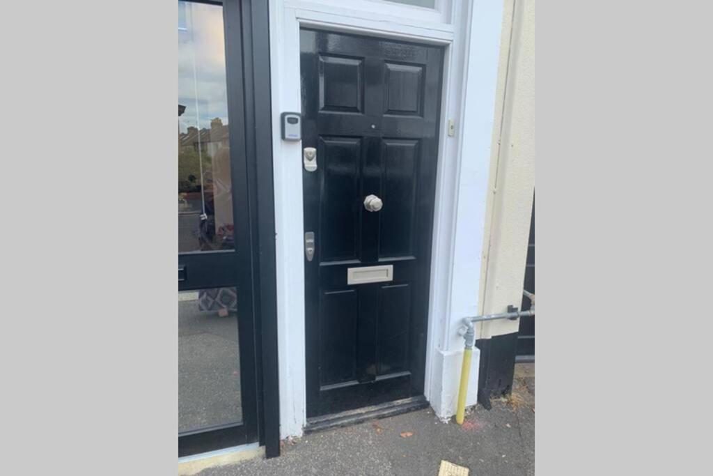 Villa Windsor Town Centre Victorian Townhouse Sleeps 6 Exterior foto